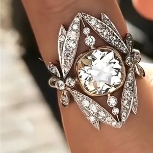 Beautiful Antique Like Ring